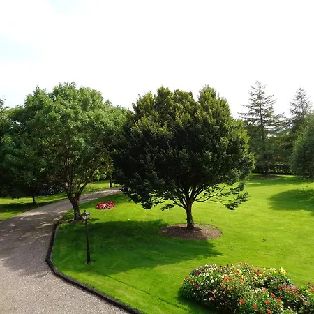 Redwood Bed and breakfast Dunrine