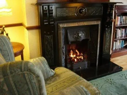 Bed and breakfast Redwood 4*