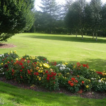 Redwood Bed and breakfast Dunrine